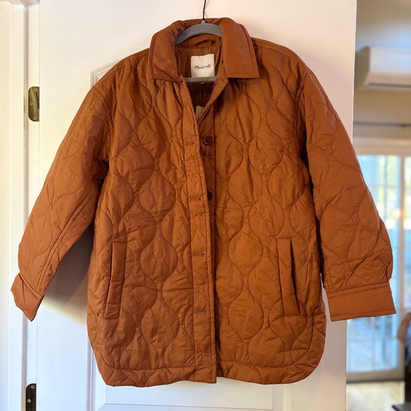 Madewell NWT Airpuff Quilted Shirt Jacket, Warm Coffee coffee color, Primaloft - Picture 3 of 11